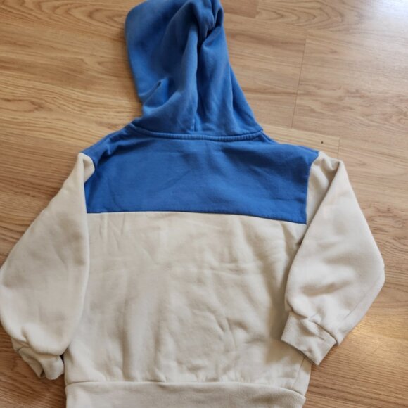 Bundle of 4 hoodies for boys - Picture 12 of 12
